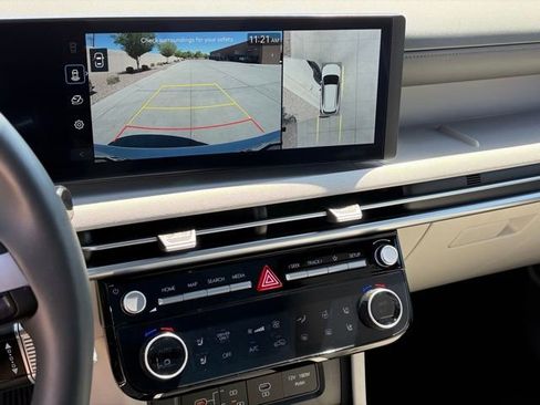 Used 2025 Hyundai Tucson Limited image 20