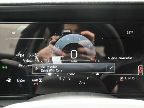 Used 2026 GMC Terrain Elevation w/ Black Edition AWD/4WD image 11
