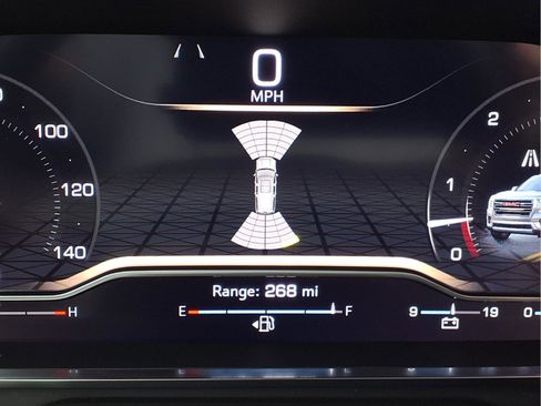 Used 2024 GMC Yukon AT4 w/ Technology Package image 29