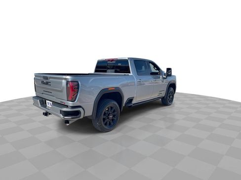 Used 2025 GMC Sierra 2500 AT4 w/ AT4 Premium Plus Package image 8