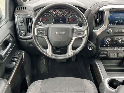 Used 2021 Chevrolet Silverado 1500 RST image 17