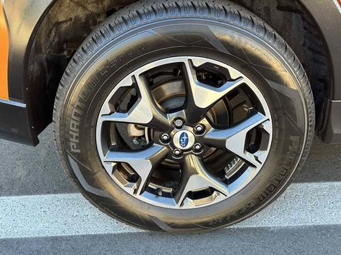 Used 2018 Subaru Crosstrek 2.0i Premium w/ Eyesight System image 53