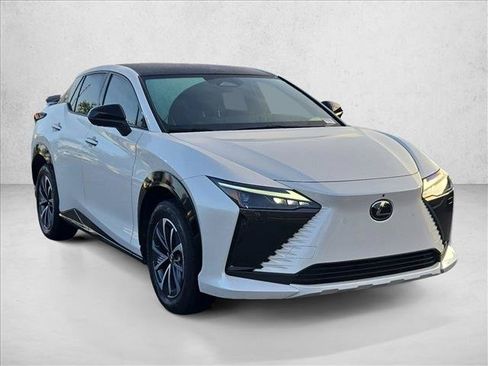 Used 2024 Lexus RZ 300e Premium w/ Accessory Package (Z1) FWD image 3