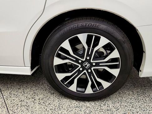 Used 2026 Honda Odyssey Elite image 9