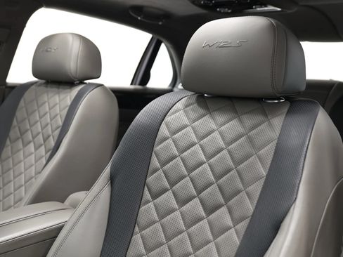 Used 2018 Bentley Flying Spur S W12 AWD/4WD image 18
