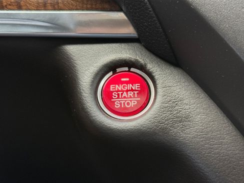 Certified 2019 Acura MDX FWD image 26