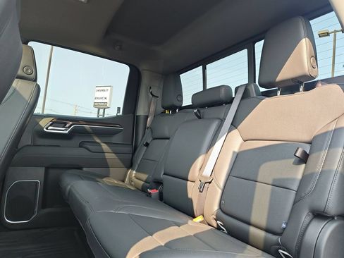 New 2026 Chevrolet Silverado 1500 RST w/ Redline Edition AWD/4WD image 14
