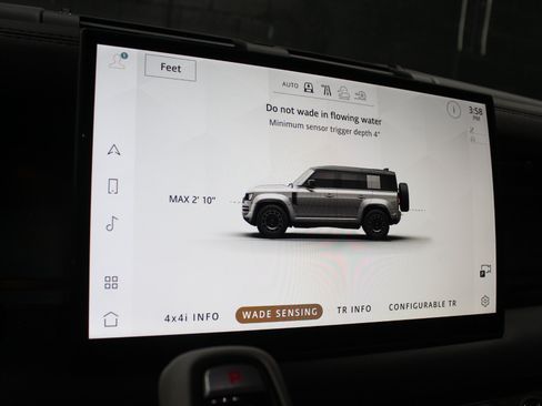 Used 2025 Land Rover Defender 110 AWD/4WD image 59