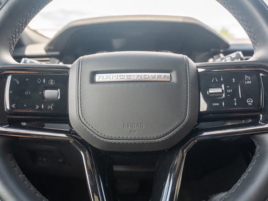 Used 2026 Land Rover Range Rover Velar S AWD/4WD image 15