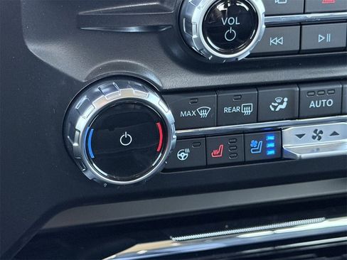 New 2026 Ford F250 Lariat w/ Chrome Package image 56