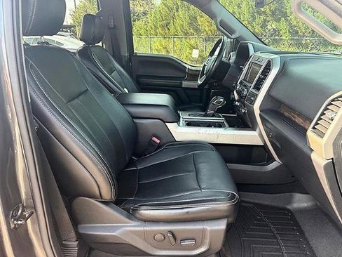 Used 2019 Ford F150 Lariat w/ Trailer Tow Package image 42