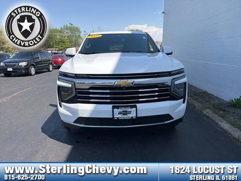 Used 2025 Chevrolet Tahoe LT AWD/4WD image 8