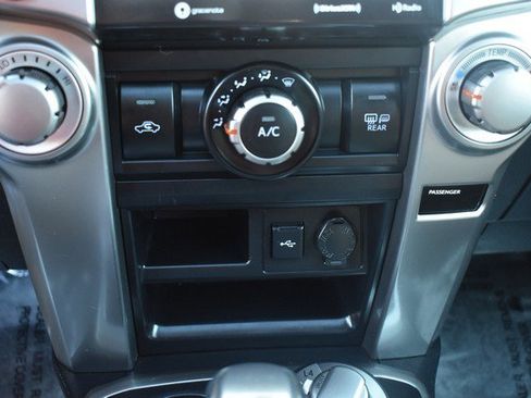 Certified 2021 Toyota 4Runner SR5 Premium w/ Moonroof Package AWD/4WD image 22