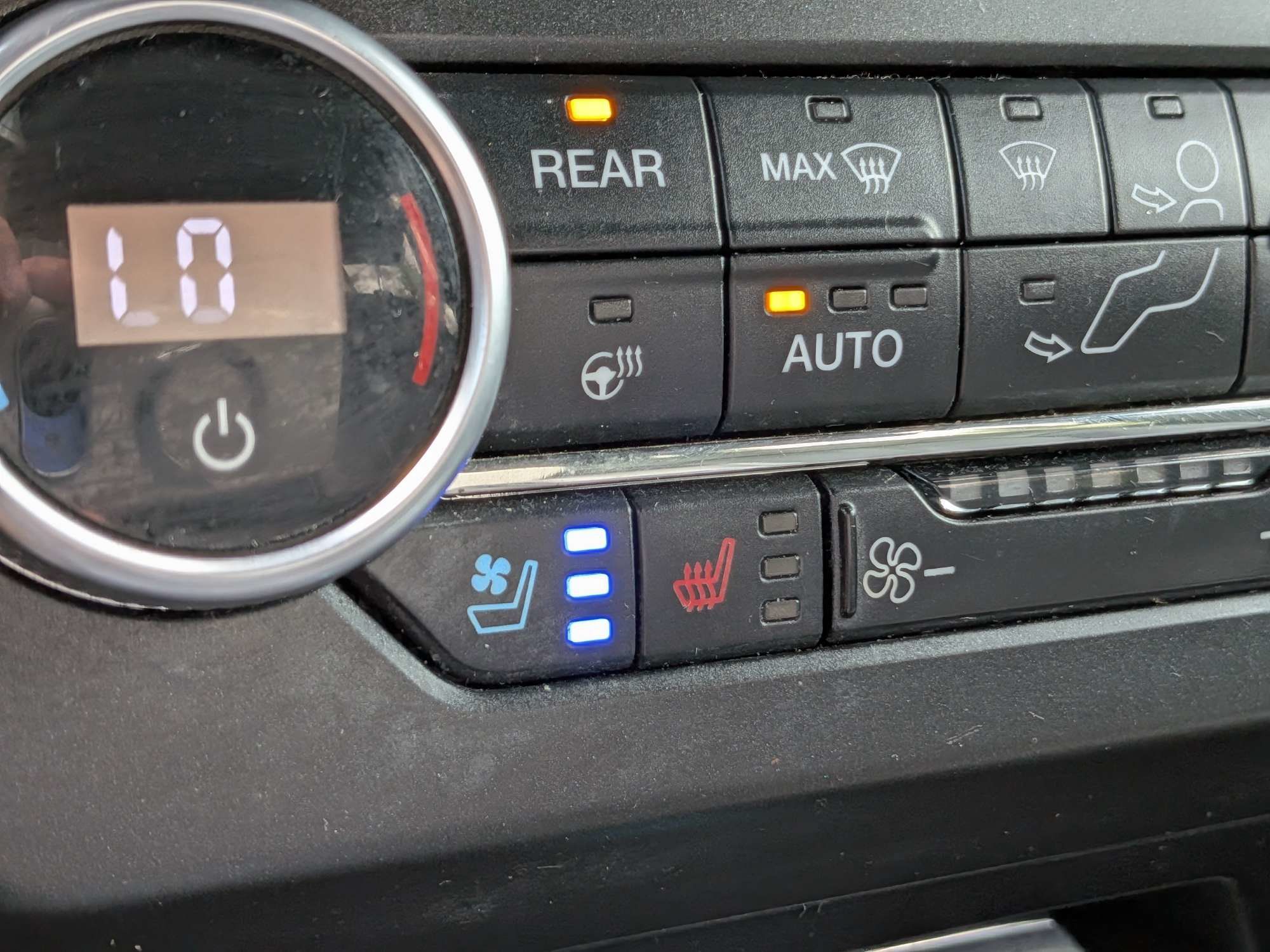Used 2020 Ford Expedition Limited RWD image 25