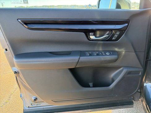 Certified 2025 Honda CR-V EX-L image 11