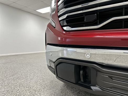 Used 2022 GMC Sierra 1500 SLT w/ SLT Premium Plus Package AWD/4WD image 22