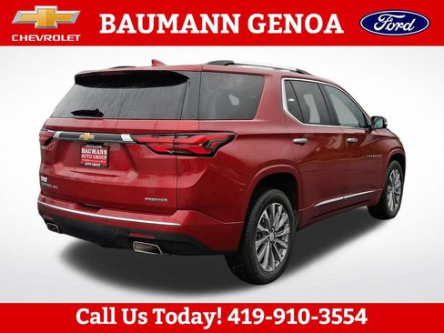 Used 2023 Chevrolet Traverse Premier w/ LPO, Floor Liner Package AWD/4WD image 5