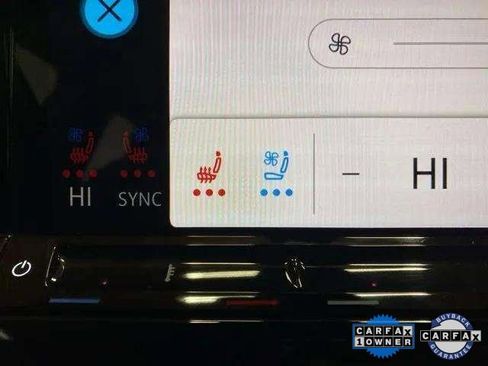 Used 2025 Volkswagen Atlas Cross Sport SE w/ Black Wheel Package image 48