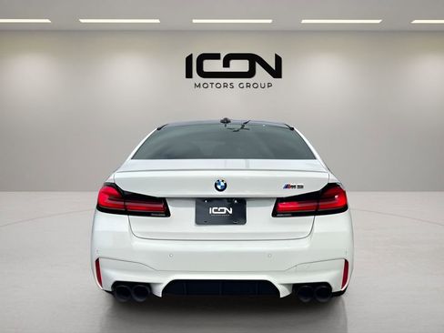 Used 2022 BMW M5 Base w/ Executive Package image 4