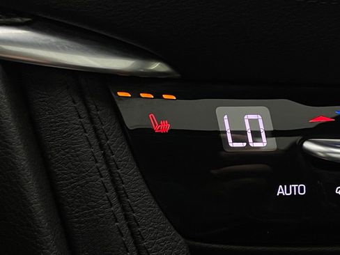 Used 2022 Cadillac XT5 Sportv AWD/4WD image 6
