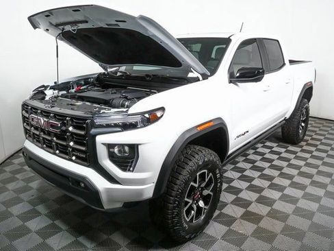 New 2025 GMC Canyon AT4 w/ AT4X Package image 31