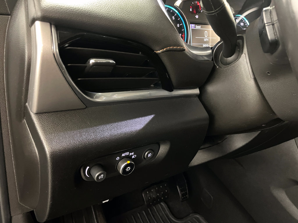 Used 2019 Chevrolet Traverse LT AWD/4WD image 25