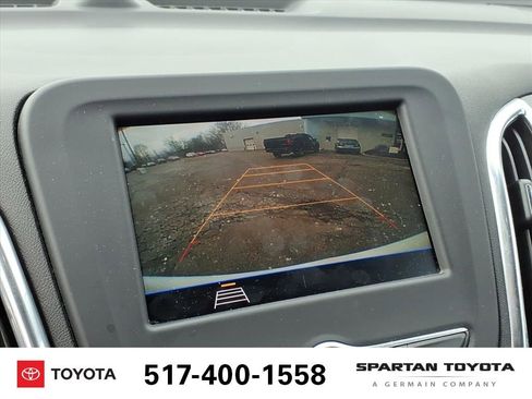 Used 2020 Chevrolet Equinox LT image 22