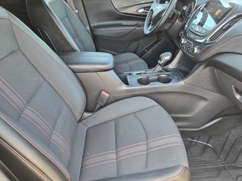 Certified 2024 Chevrolet Equinox RS FWD image 15