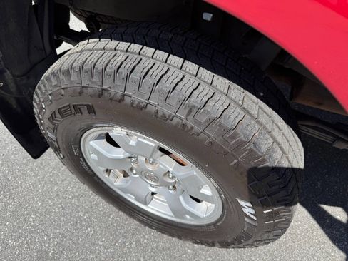 Used 2007 Toyota Tacoma PreRunner RWD image 25