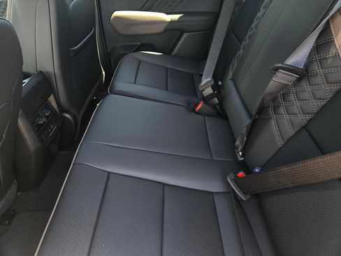 New 2026 GMC Canyon Denali AWD/4WD image 5