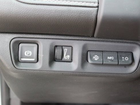 Used 2021 GMC Acadia Denali w/ GMC Pro Grade Package image 14