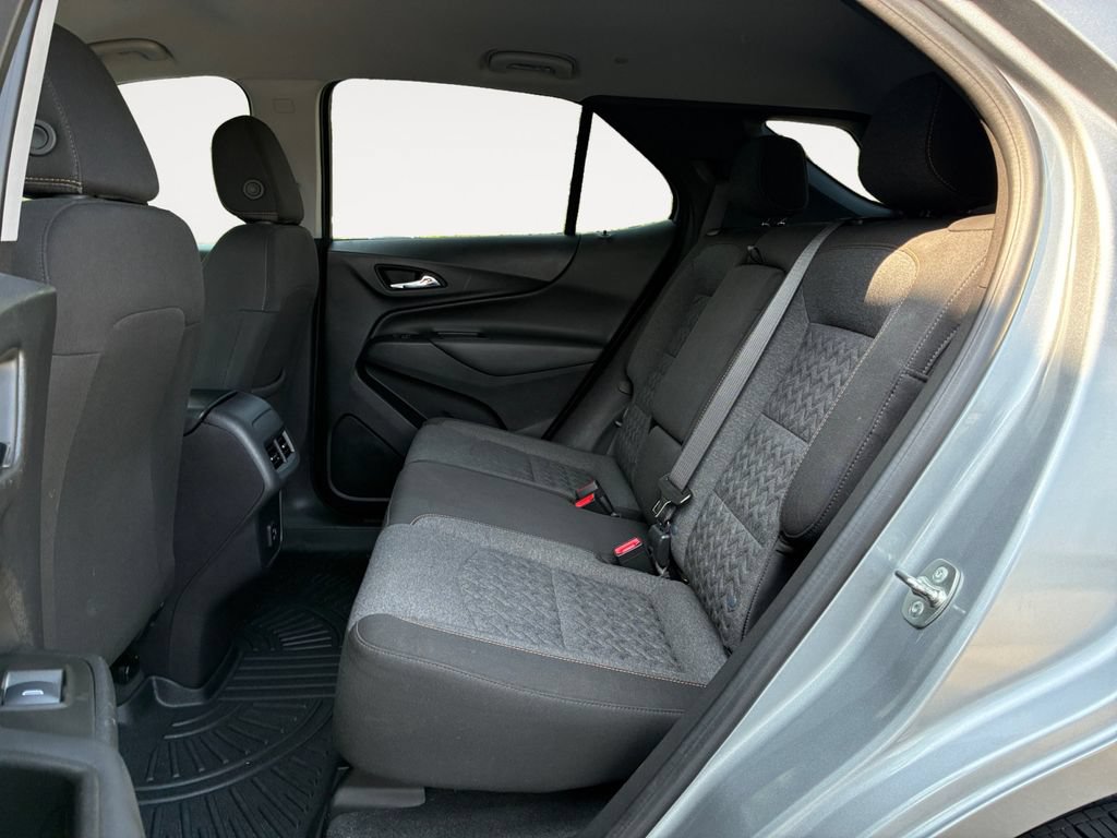 Used 2024 Chevrolet Equinox LT FWD image 13
