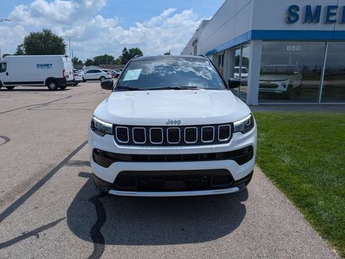 Used 2023 Jeep Compass Limited w/ Elite Group AWD/4WD image 25
