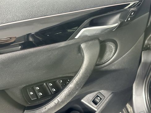 Used 2016 BMW X1 xDrive28i image 17