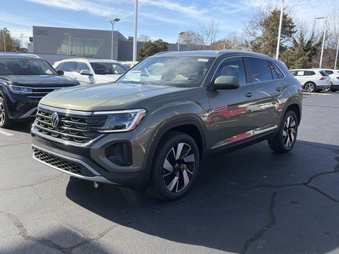 New 2026 Volkswagen Atlas Cross Sport SEL image 3