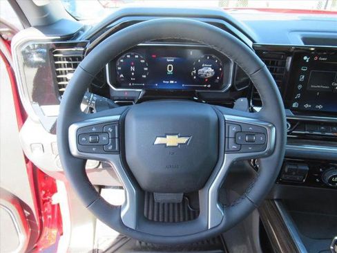 New 2026 Chevrolet Silverado 1500 LT image 19