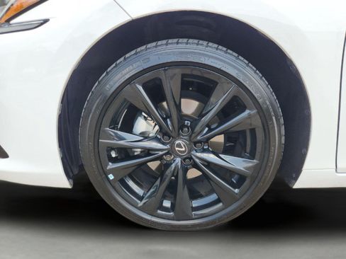 Used 2024 Lexus ES 350 F Sport w/ Accessory Package (Z2) FWD image 33