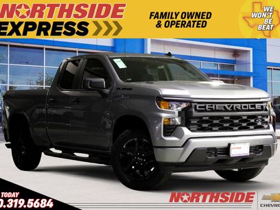 New 2026 Chevrolet Silverado 1500 Custom w/ Turbomax Blackout Package