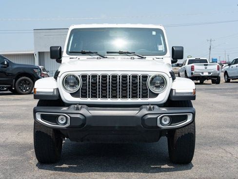 Certified 2025 Jeep Wrangler Unlimited Sahara AWD/4WD image 8