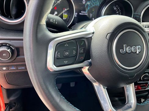 Used 2023 Jeep Wrangler Unlimited Rubicon 4xe AWD/4WD image 21