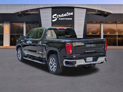Used 2023 GMC Sierra 1500 SLT w/ SLT Premium Package AWD/4WD image 3