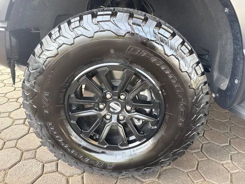 Used 2025 Ford F150 Raptor AWD/4WD image 10