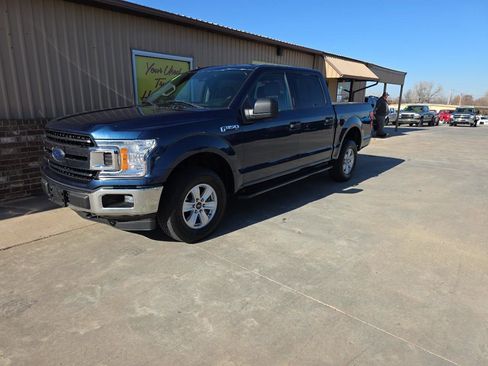 Used 2018 Ford F150 XLT image 4