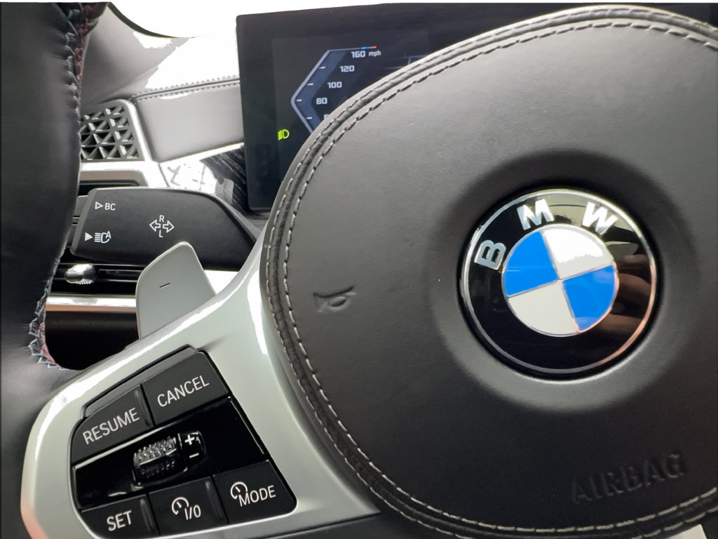 Used 2025 BMW X5 M60i AWD/4WD image 46