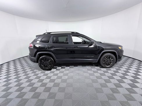 Used 2023 Jeep Cherokee Altitude Lux image 8