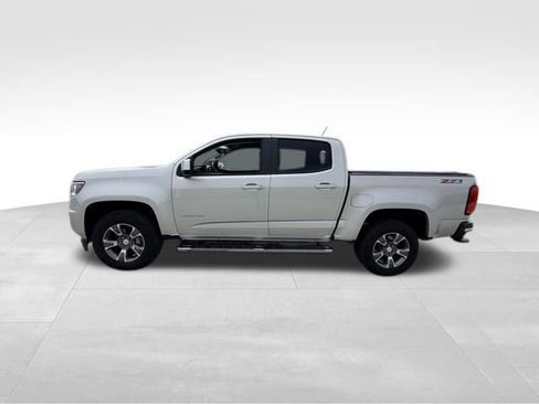 Used 2020 Chevrolet Colorado Z71 AWD/4WD image 3