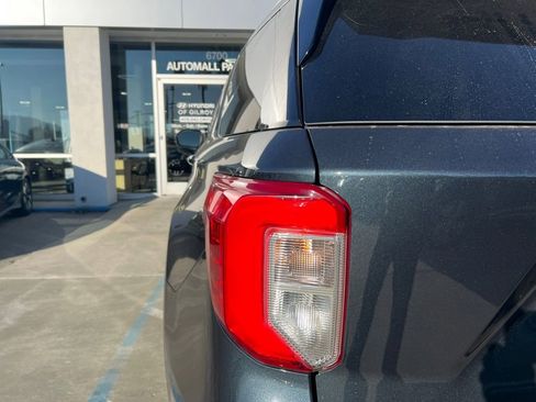 Used 2023 Ford Explorer Platinum w/ Technology Package image 35