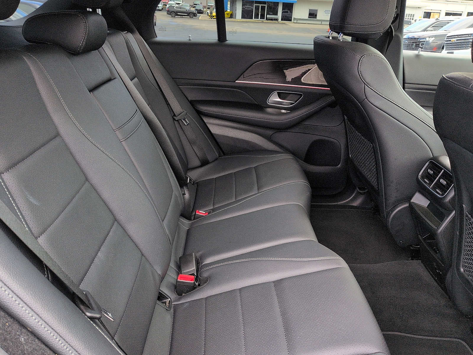 Used 2022 Mercedes-Benz GLE 350 4MATIC image 11