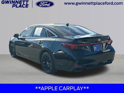 Used 2021 Toyota Avalon XLE image 7