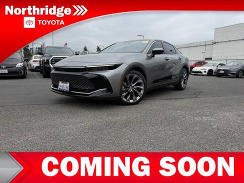 Used 2023 Toyota Crown w/ Advanced Technology Package AWD/4WD image 2